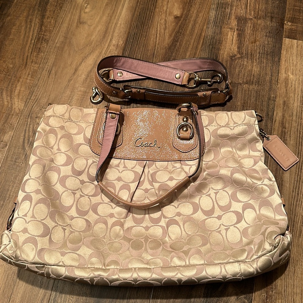 Coach Ashley large shoulder/crossbody - Picture 3 of 17